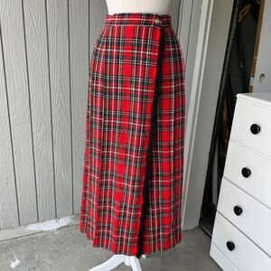 Vintage 1970s Red Plaid Wool Tartan Wrap Skirt with Button Detail, Size M
